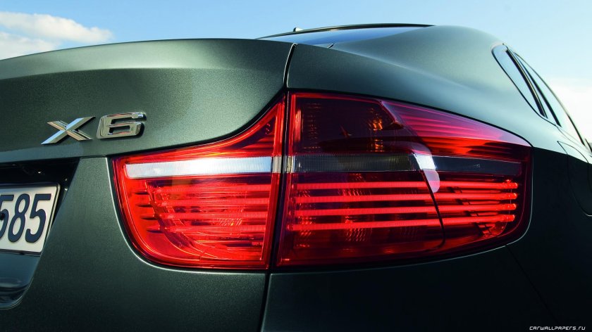 БМВ х6 задние фары