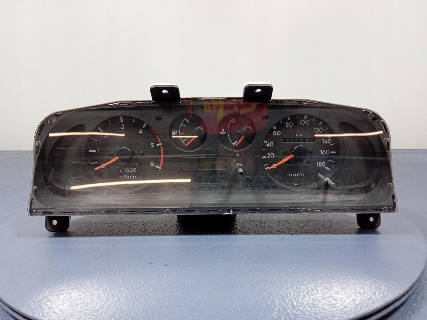 Панель щитка приборов