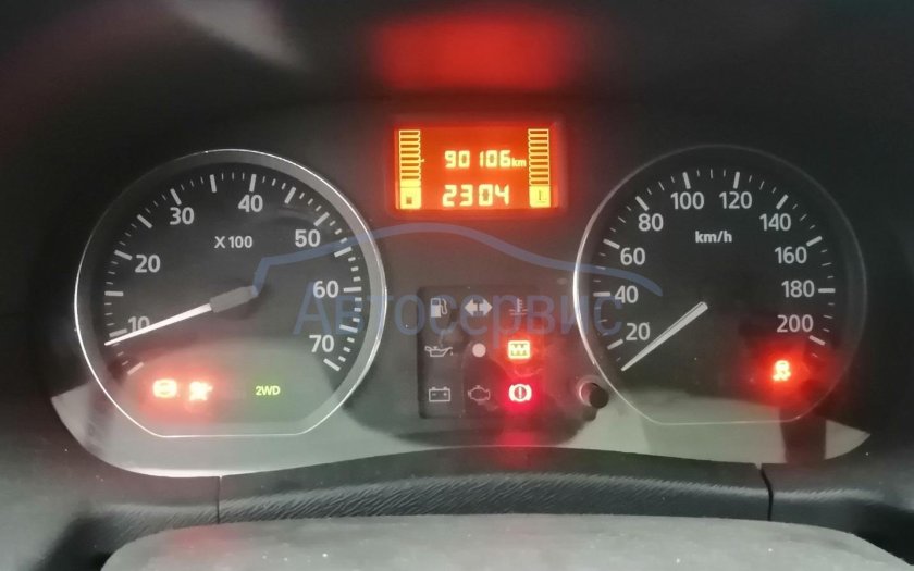 Панель приборов Ниссан Террано 2014