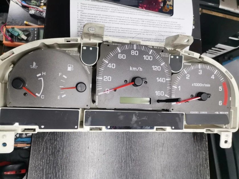 Панель приборов Nissan Terrano 3