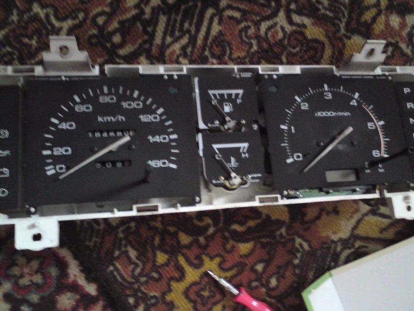 Панель приборов Nissan Terrano 21