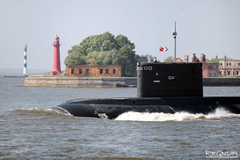 ДЭПЛ Б-459 "Владикавказ" проекта 877