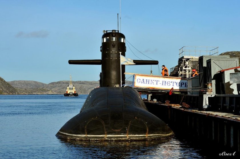 ДЭПЛ проекта 677 Лада