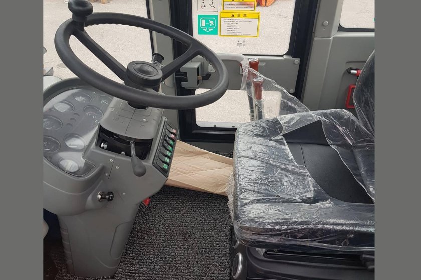 Фронтальный погрузчик Jingong jgm737k