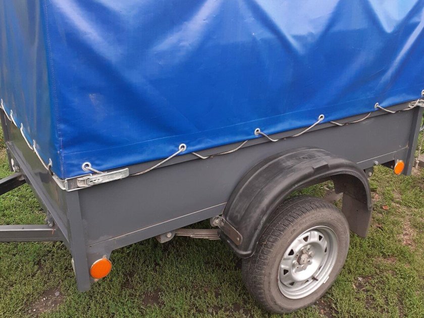 Легковой прицеп