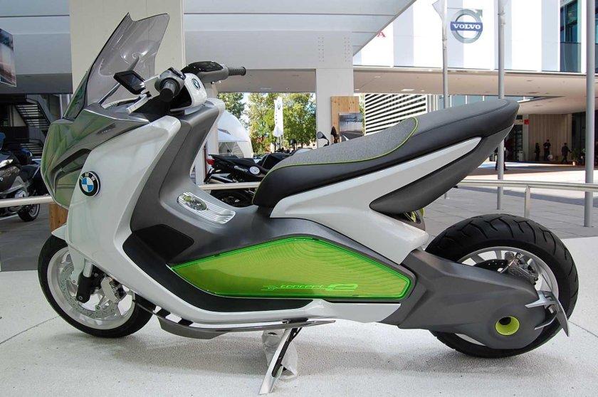 Скутер BMW 50cc