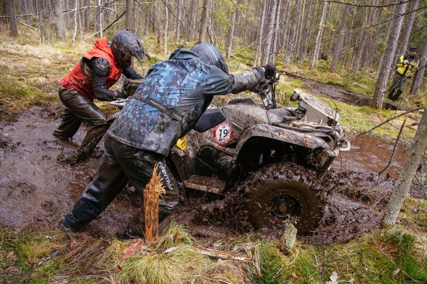 Квадроциклы трофи рейд