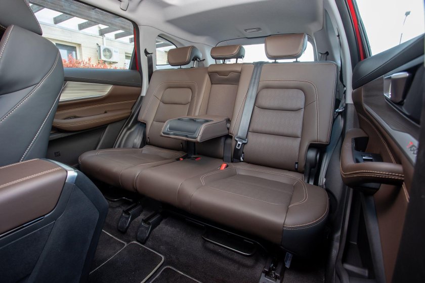 Chery Tiggo 8 третий ряд