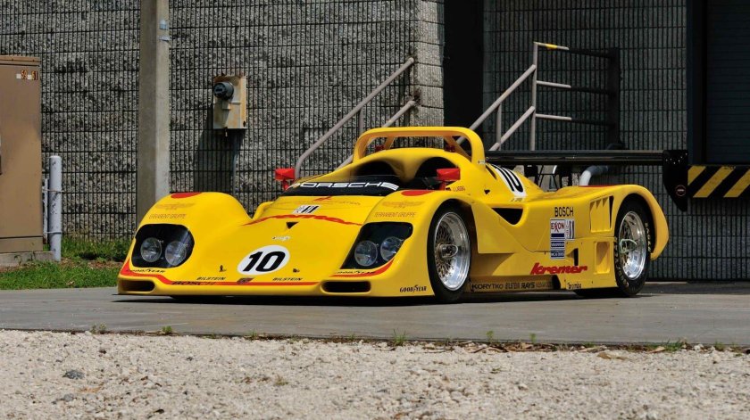 Porsche 962
