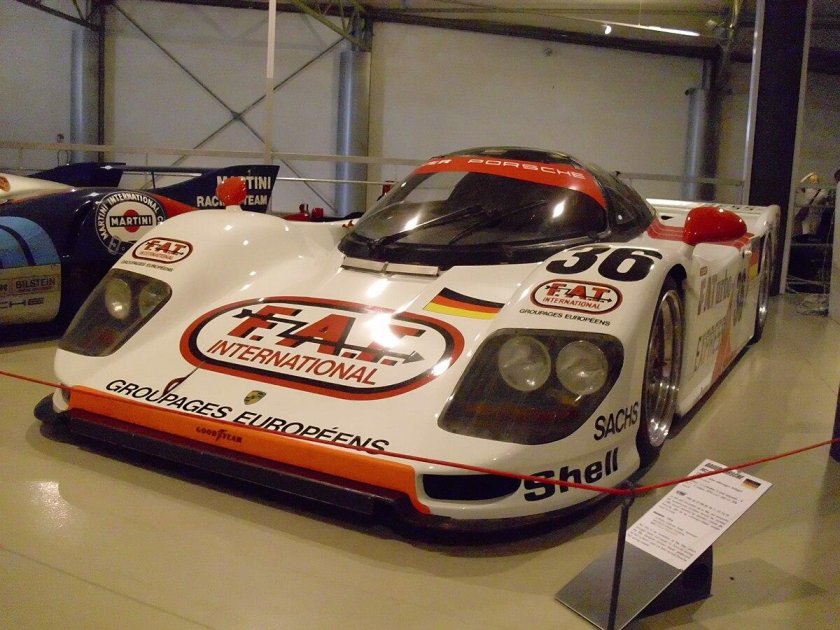 Porsche LM