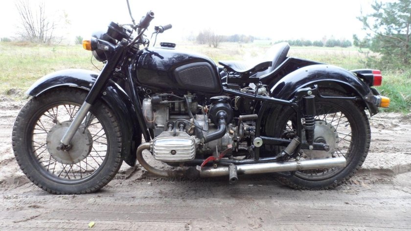 Днепр МТ 11 черный