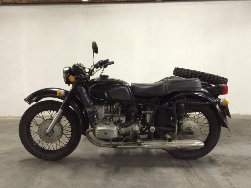 Мотоцикл днепр