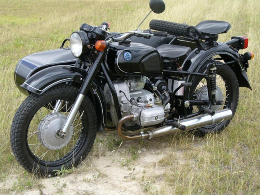 Мотоцикл Днепр мт6