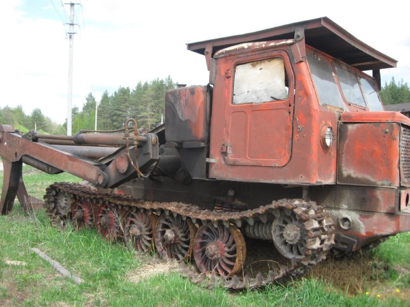 ТДТ-55 трактор