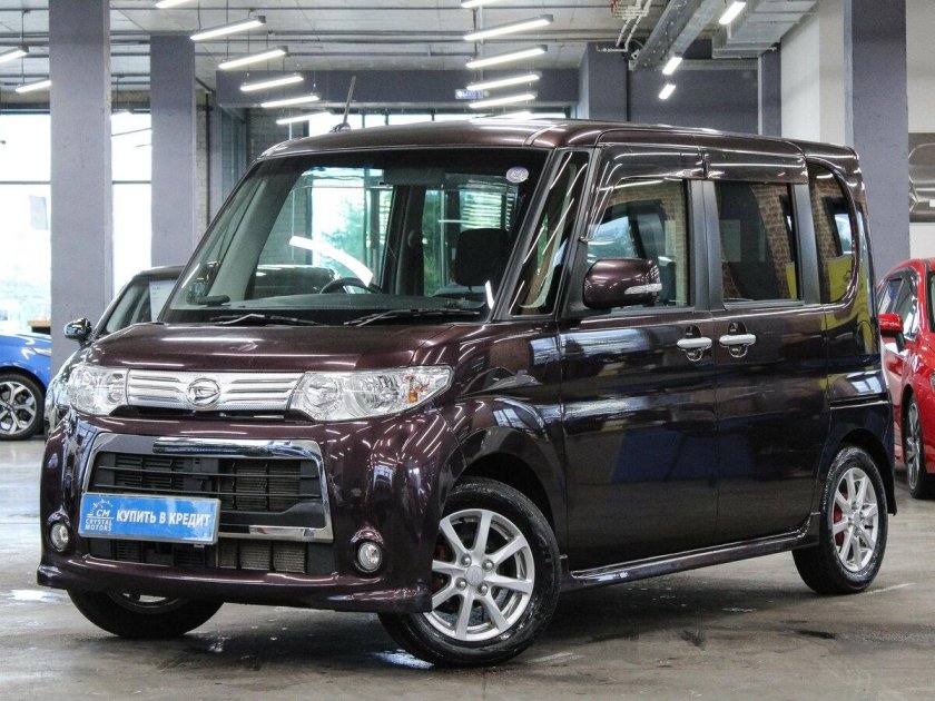 Дайхатсу танто 2012