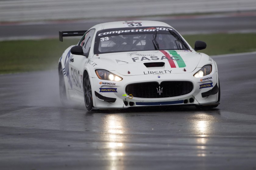 Maserati GRANTURISMO MC gt4