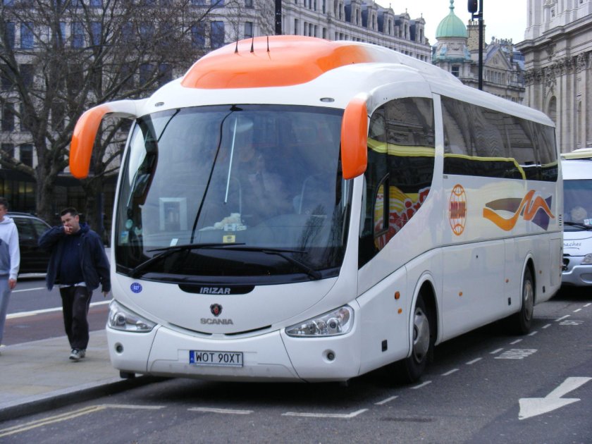 Автобус Scania Irizar