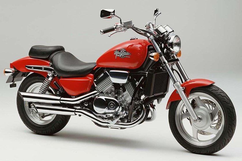 Vf750c Magna
