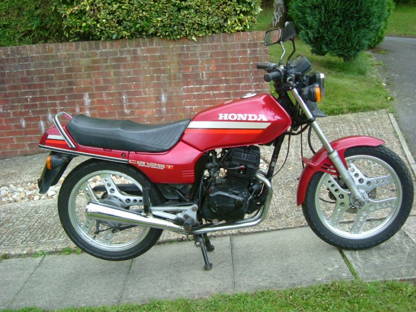 Honda CB 125 T