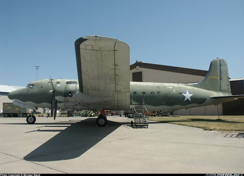 Douglas c-54d skymaster