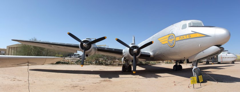Самолёт Douglas c-54 Skymaster