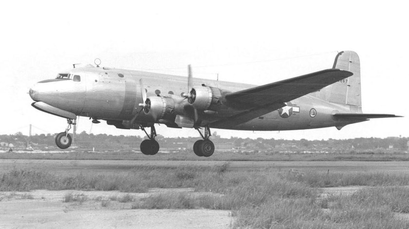 Самолёт Douglas c-54 Skymaster