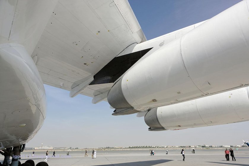 Фото крыльев ил76