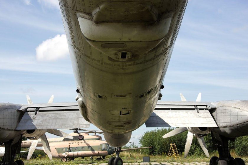 Закрылок ил 76