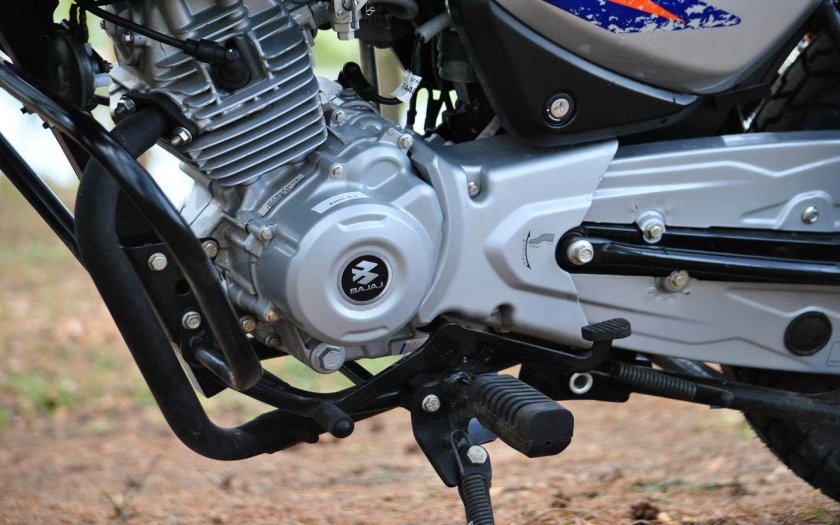 Мотоцикл Bajaj Boxer 125x