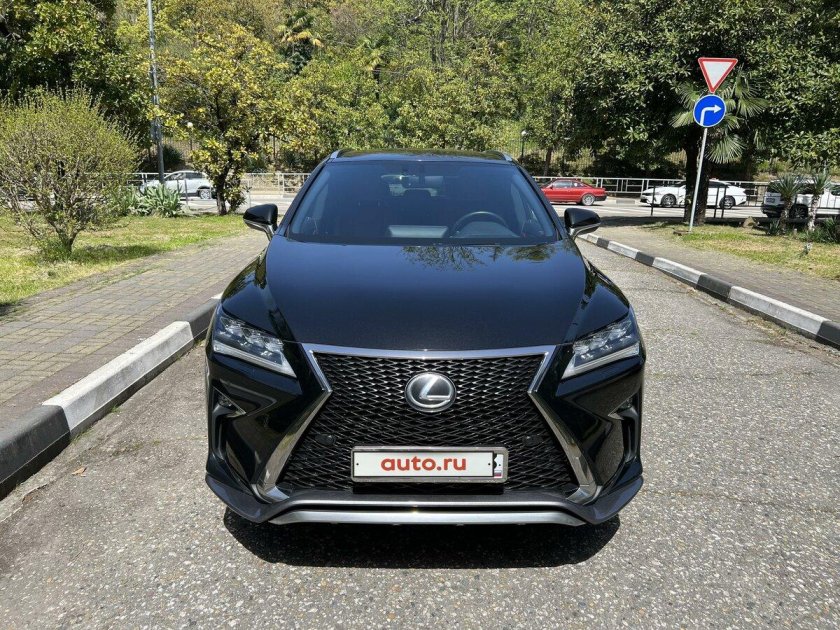Лексус is 2019
