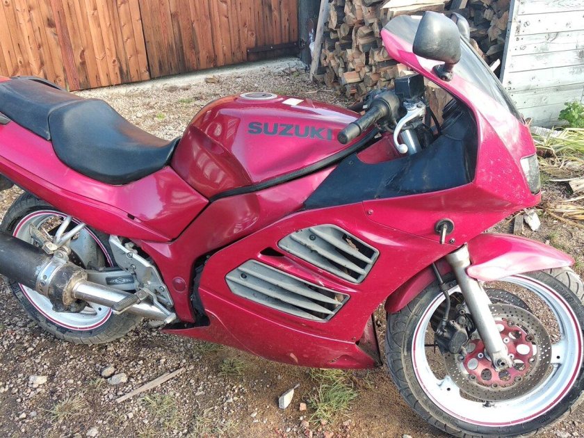 Suzuki rf400 красноголовый