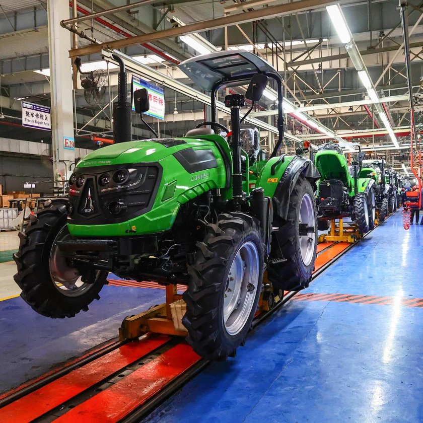 Трактор сельскохозяйственный