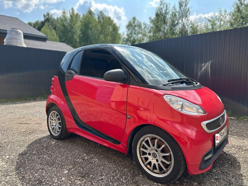 Машина smart fortwo