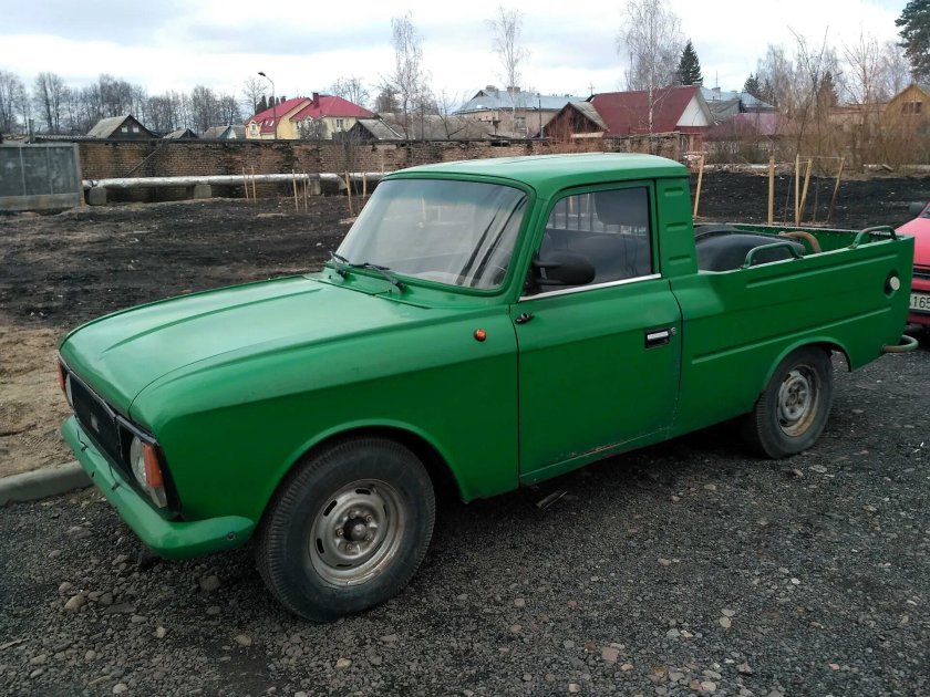 Москвич ИЖ 27151