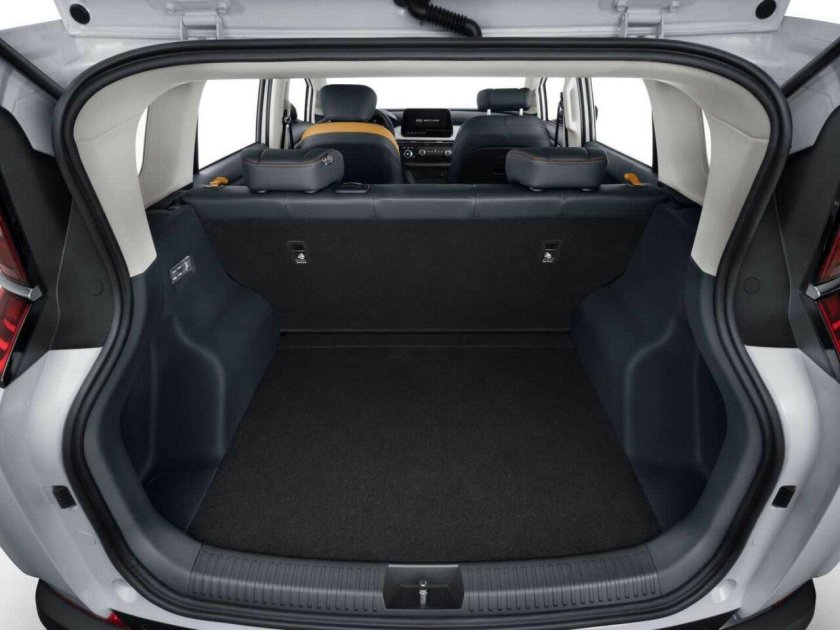 Машина FAW Bestune Nat