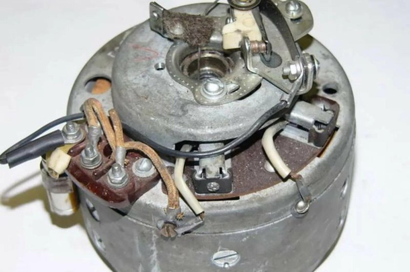 Генератор ИЖ Планета 3 6 вольт