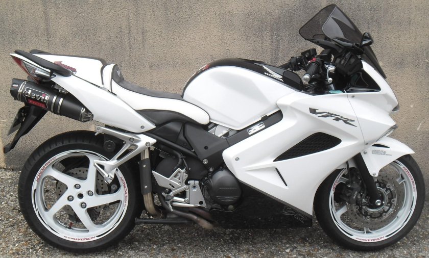 Honda VFR 800 VTEC