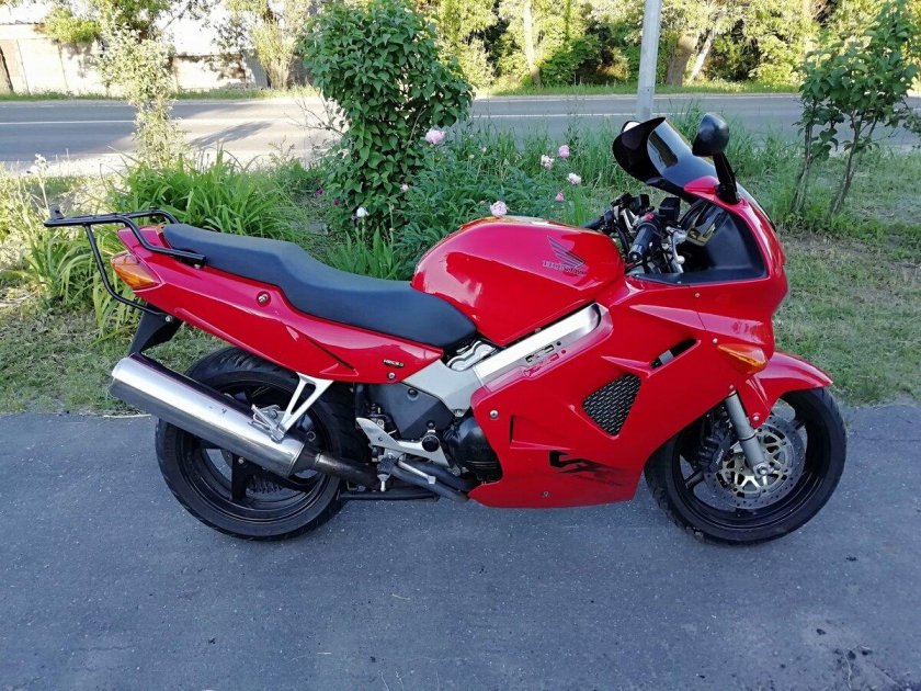 Honda VFR 1999