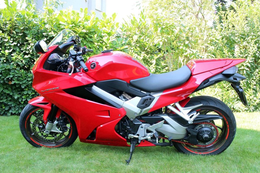 Honda VFR 800