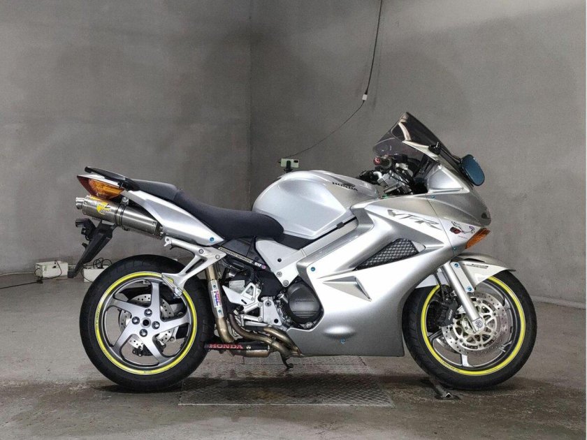 Хонда вфр 800