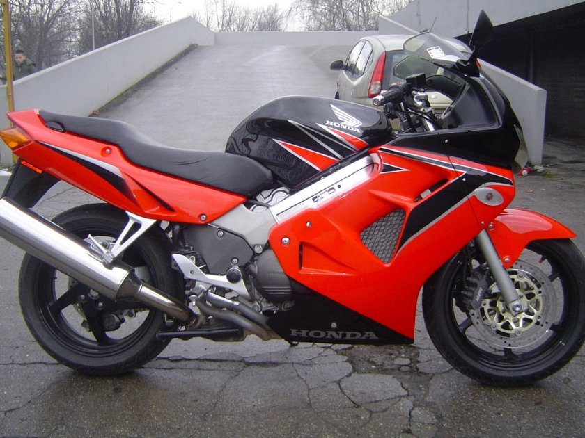 Honda VFR 600