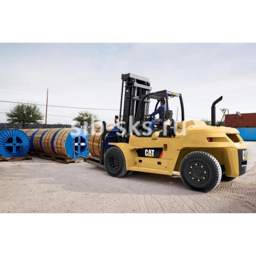 Вилочный погрузчик Катерпиллер