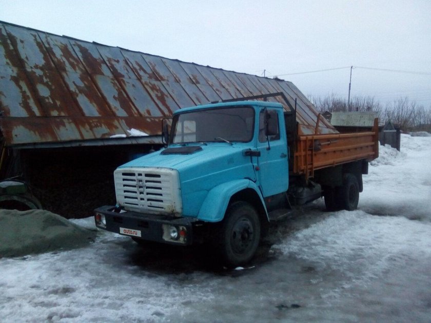 ЗИЛ-4331 грузовой самосвал