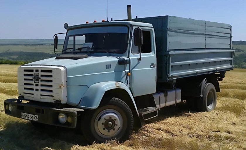 Бортовой грузовик ЗИЛ 4331