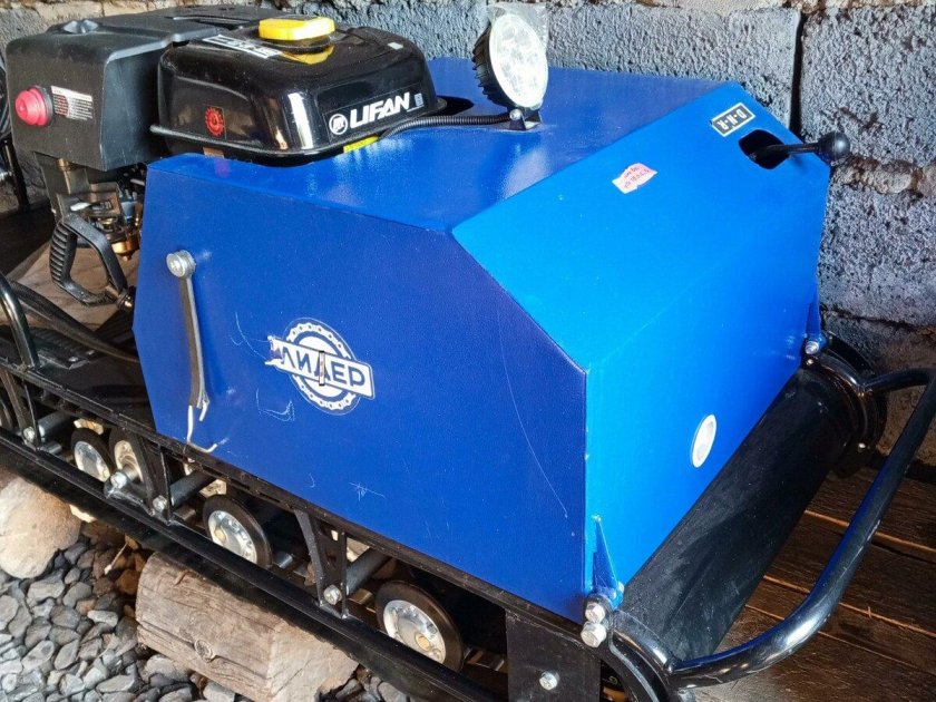 Мотобуксировщик лидер