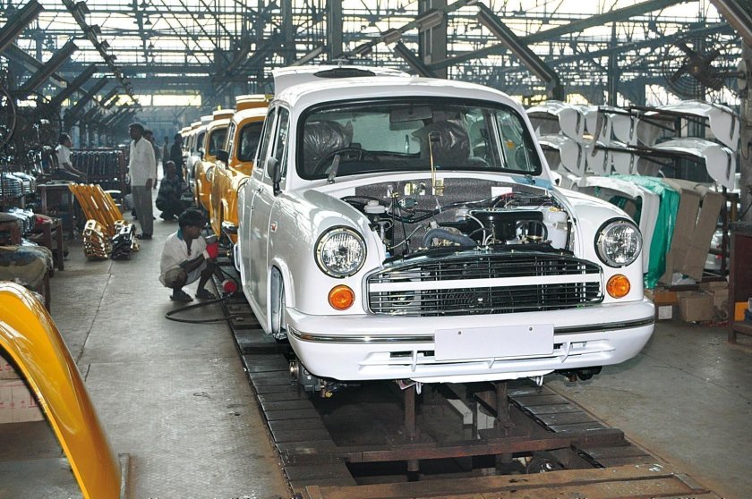 Амбассадор автомобиль Индия