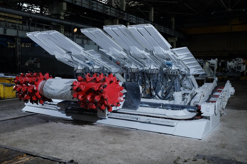 Проходческий комбайн 2п110