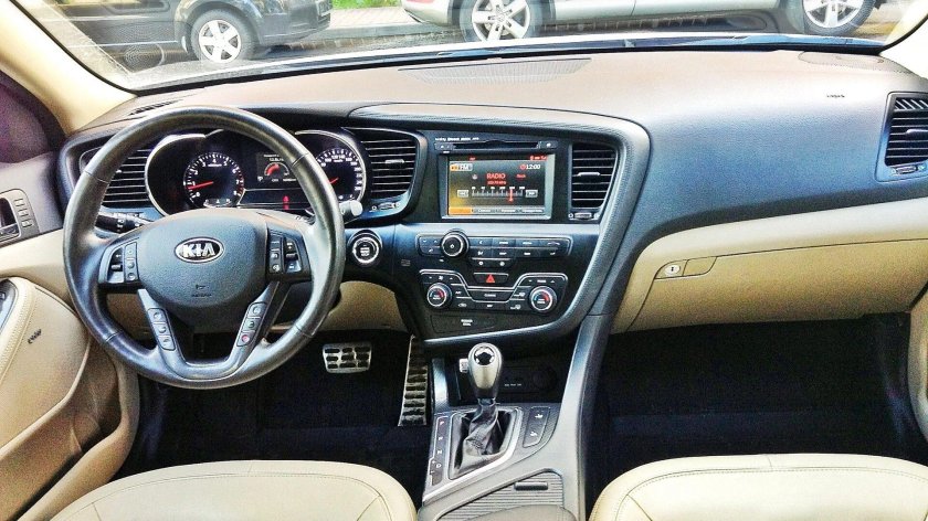 Kia Optima 2012 Interior