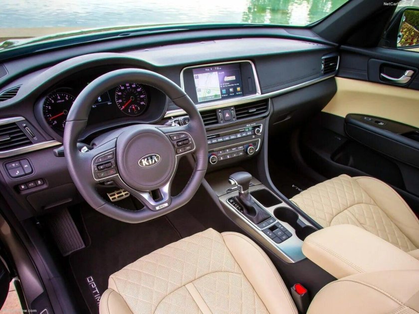 Kia Optima 2016 салон