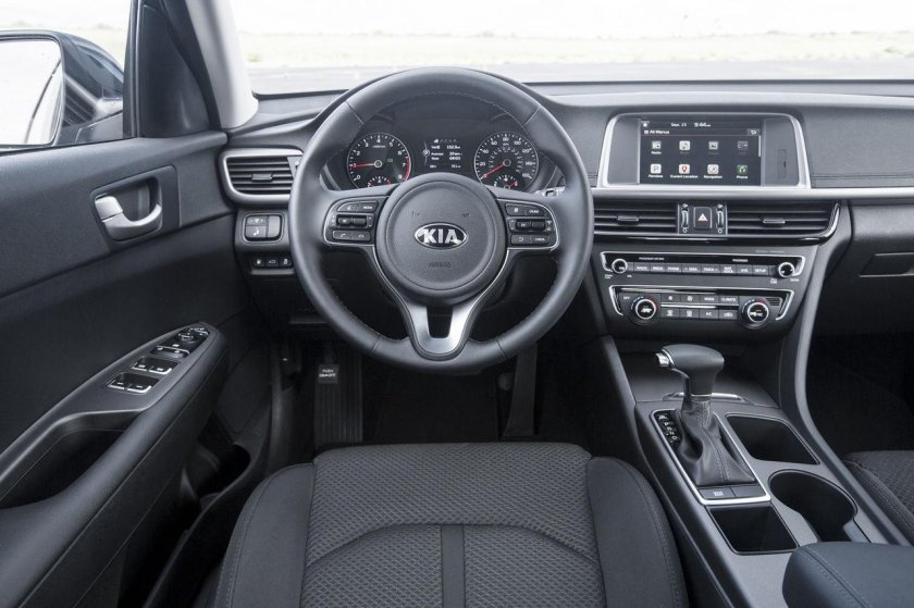 Kia Optima 2017 салон